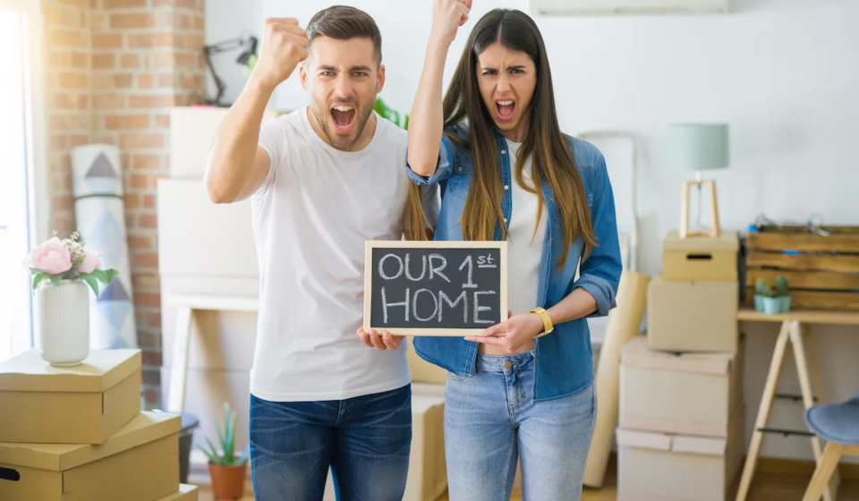 excited-couple-in-first-home